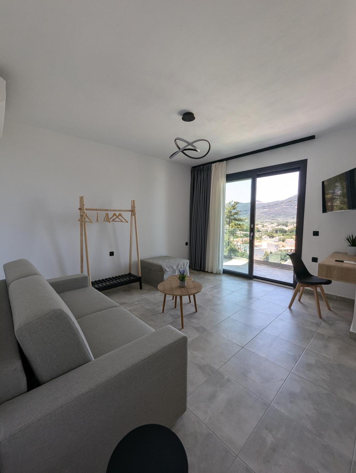Selini By Deniastella Apartamento *